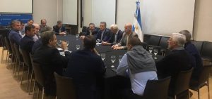 Intendentes y referentes de la actividad citrícola fueron recibidos por el secretario de Agroindustria