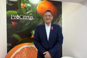 Sergio del Castillo Valderrama, de ProCitrus (Perú): «Las exportaciones de mandarina peruana caen un 43% por el fenómeno de El Niño»